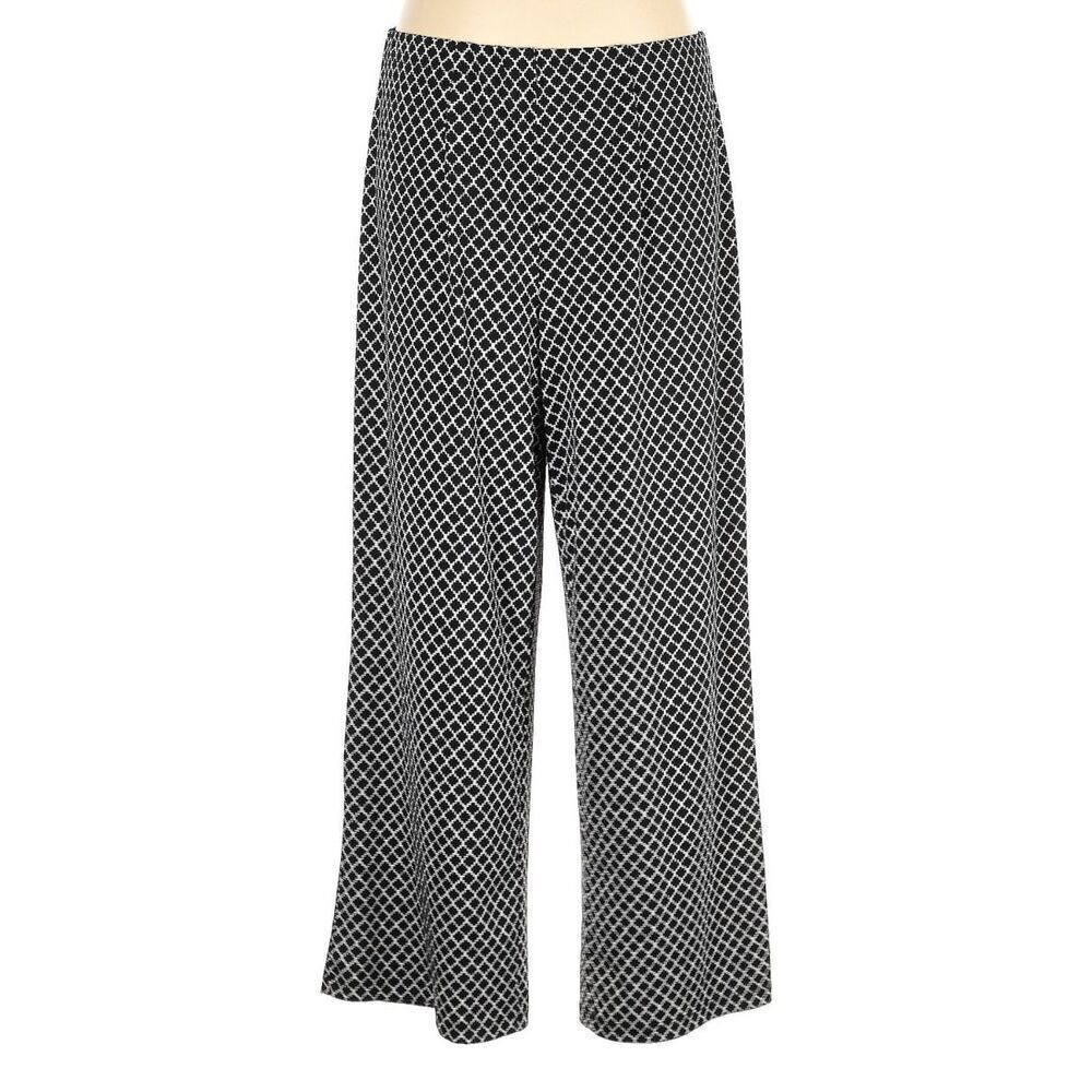 AGB Size Xl geo print pull on wide leg pants.